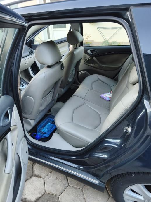 Citroën C5 2,2 HDi automatik, fotografija 8