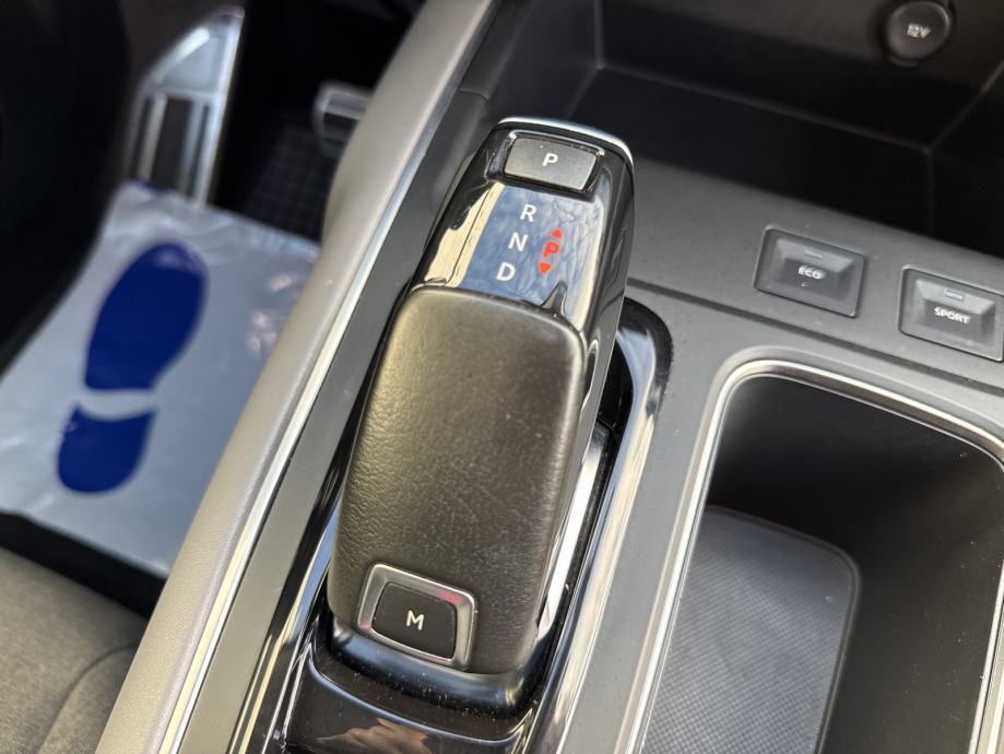 *Citroën C5 Aircross 1.2*AUTOMATIK*FULL OPREMA*SERVISNA KNJIGA*RAČUNI*, fotografija 18