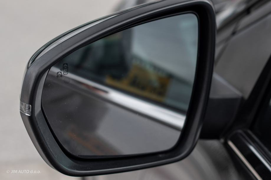 Citroën C5 Aircross 2.0 HDi 180ks Panorama, Adaptivni, 19" felge, fotografija 12