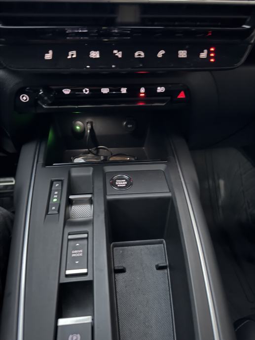 Citroën C5 Aircross HYBRID 225 KS automatik, fotografija 10