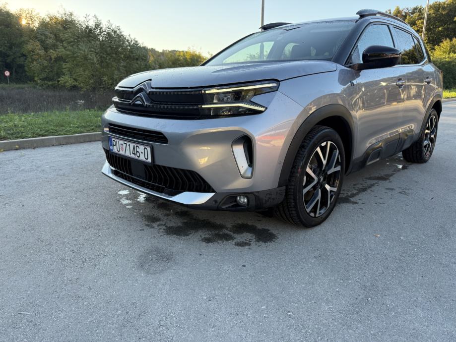 Citroën C5 Aircross HYBRID 225 KS automatik, fotografija 3