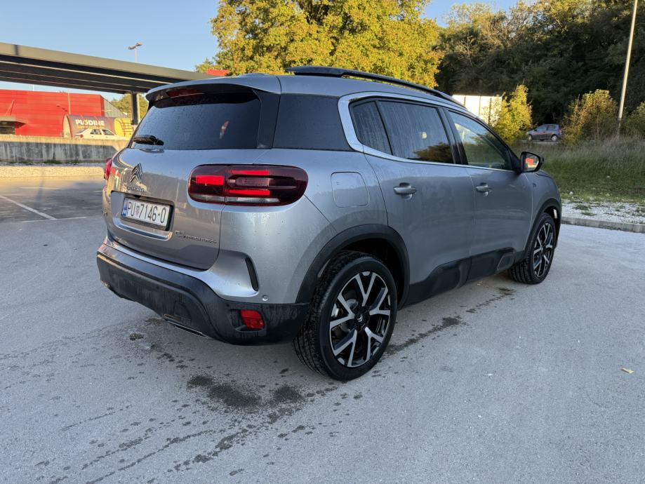 Citroën C5 Aircross HYBRID 225 KS automatik, fotografija 5