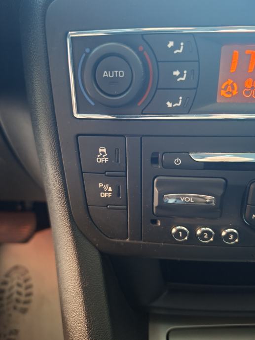 Citroën C5 Break 1,6 e-HDi BMP6 automatik SPACETOURER REGISTRACIJA 1 G, fotografija 15