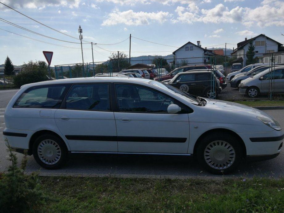 Citroën C5 Break 1,6 HDI SX, fotografija 15