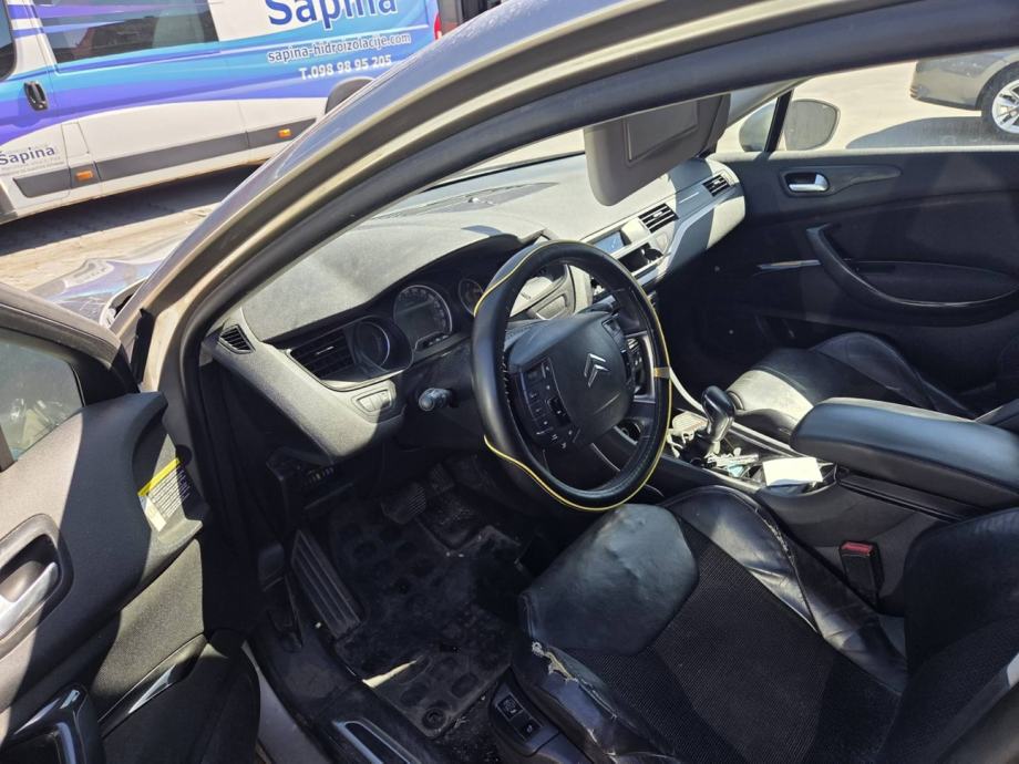 Citroën C5 Break / Tourer 2,0 HDI - neispravno računalo motora, fotografija 3