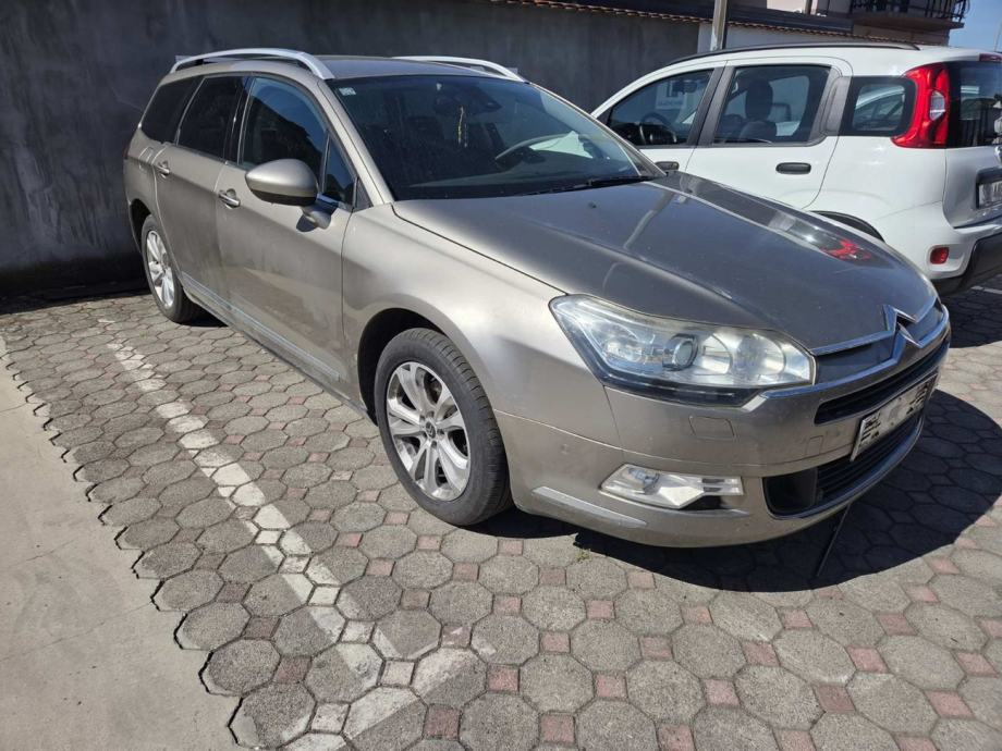 Citroën C5 Break / Tourer 2,0 HDI - neispravno računalo motora, fotografija 4