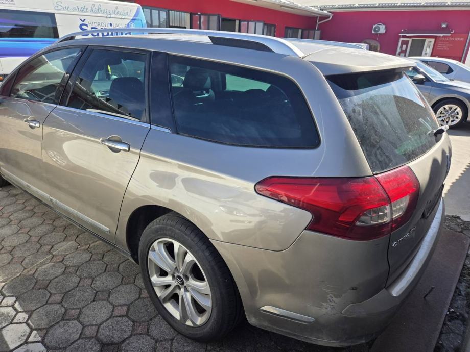 Citroën C5 Break / Tourer 2,0 HDI - neispravno računalo motora, fotografija 2