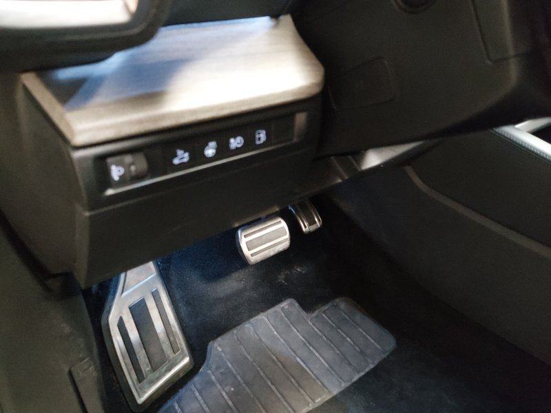 Citroën C5 X Hybrid 225 Initiale automatik • ACC • 360° kamera, fotografija 7