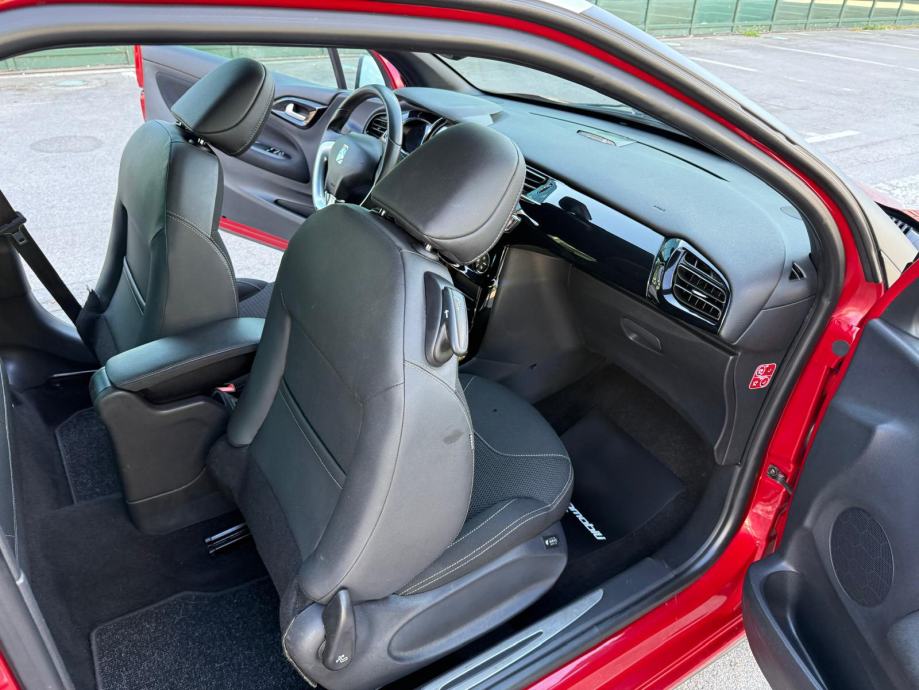 Citroën DS3 1,6 BlueHDi SoChic | diesel | klima | navigacija, fotografija 18