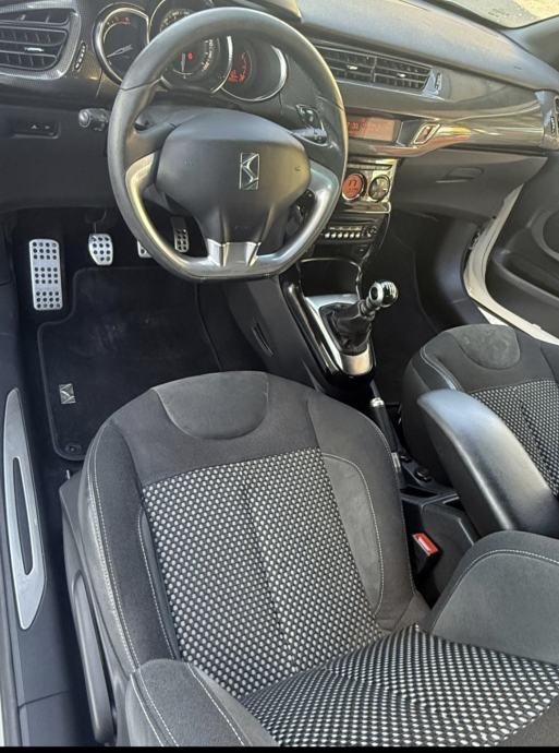 Citroën DS3 1,6 e-HDi, fotografija 6