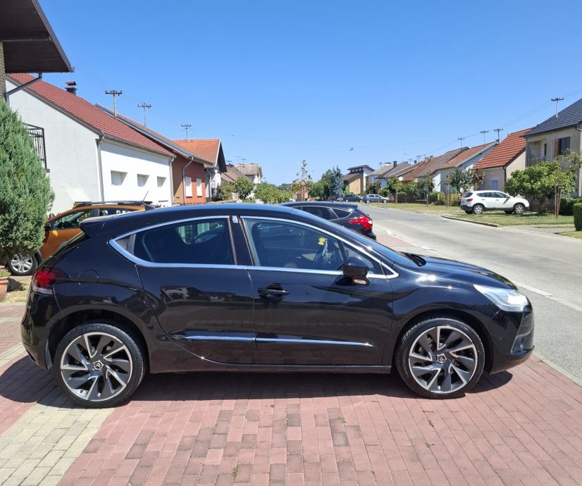 Citroën DS4 2,0 HDi Sport automatik, fotografija 3