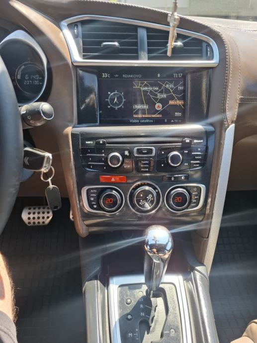 Citroën DS4 2,0 HDi Sport automatik, fotografija 15