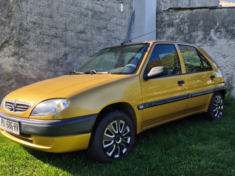Citroën Saxo 1,1 i, pogled izvana - slika 2