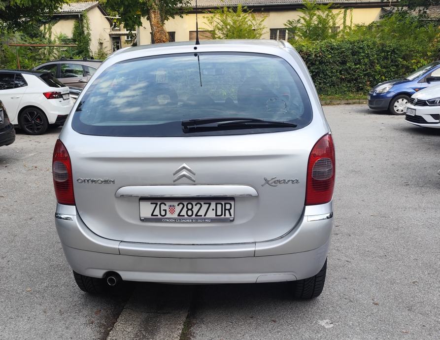 Citroën Xsara Picasso 1.6 benzin, 2008. 140.000 km, registriran 9/2027, fotografija 2