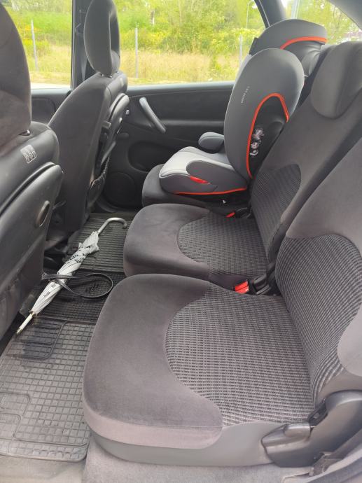 Citroën Xsara Picasso 1.6 benzin, 2008. 140.000 km, registriran 9/2027, fotografija 8