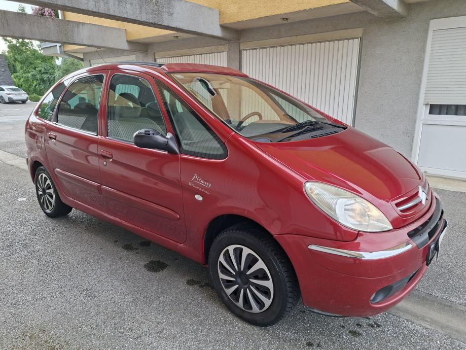 Citroën Xsara Picasso 1,6 HDi **panorama**top stanje**250tkm**, fotografija 2