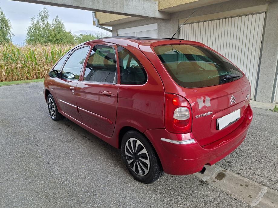 Citroën Xsara Picasso 1,6 HDi **panorama**top stanje**250tkm**, fotografija 14