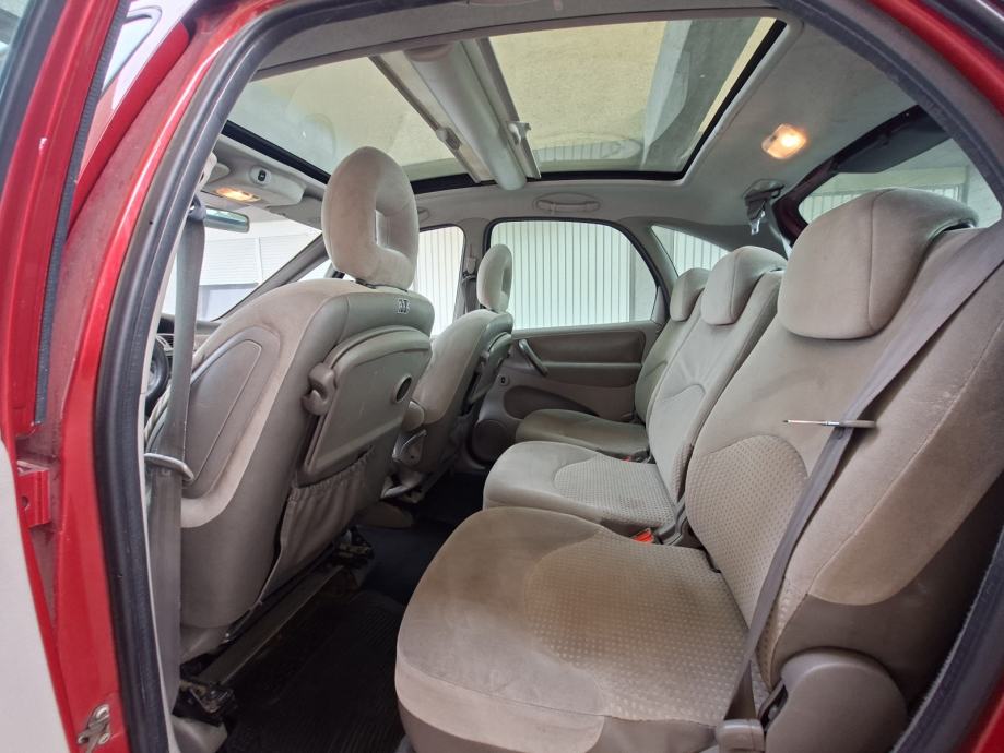 Citroën Xsara Picasso 1,6 HDi **panorama**top stanje**250tkm**, fotografija 9