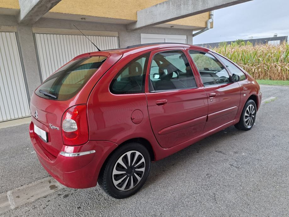 Citroën Xsara Picasso 1,6 HDi **panorama**top stanje**250tkm**, fotografija 16
