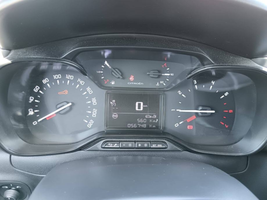 CITROEN C3 1.2 PureTech 82 KS FEEL *VOZILO S JAMSTVOM*, fotografija 13