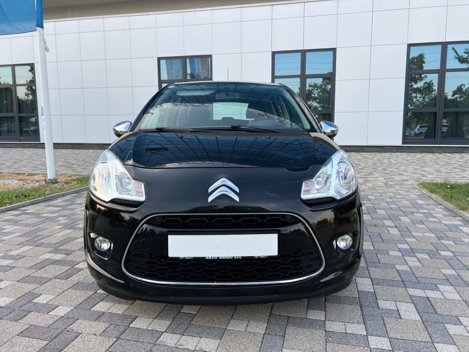 ** CITROEN C3 ** 1.2 VTI ** EXCLUSIVE ** REG 1 GOD** PDC **SERVISNA **, fotografija 10