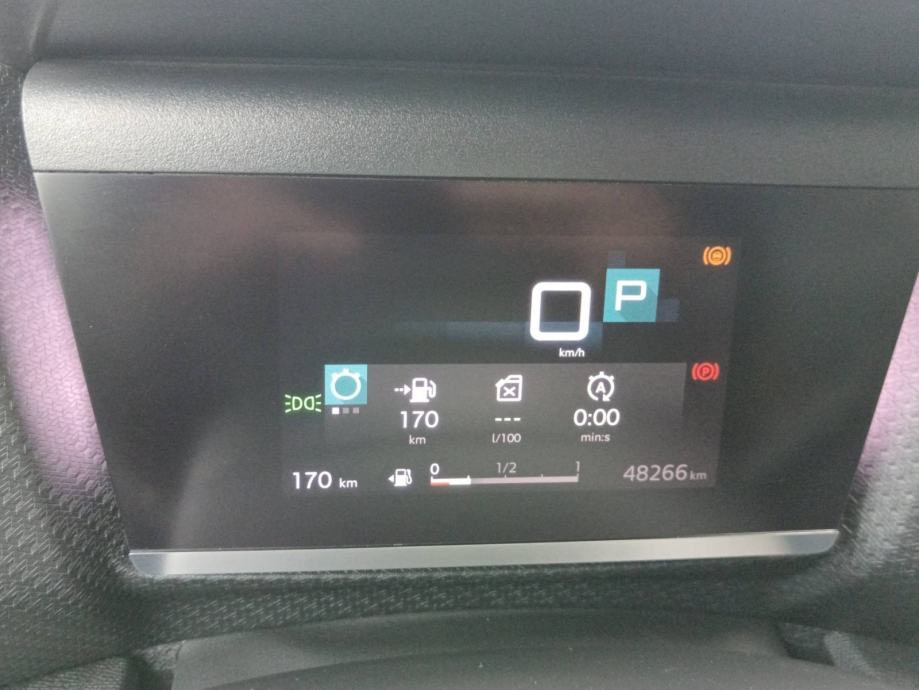 CITROEN C4 1.2 PureTech 130 KS AUTOMATIK *VOZILO S JAMSTVOM*, fotografija 16