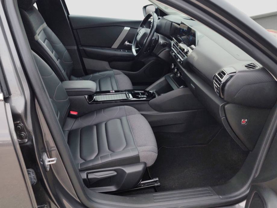 CITROEN C4 1.2 PureTech 130 KS AUTOMATIK *VOZILO S JAMSTVOM*, fotografija 13