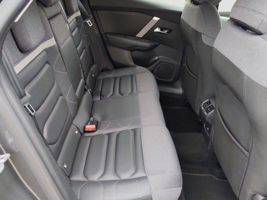 CITROEN C4 1.2 PureTech 130 KS AUTOMATIK *VOZILO S JAMSTVOM*, fotografija 19