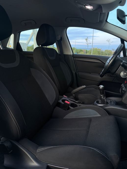 CITROEN C4 1.6 HDI *FACELIFT* V. SERVIS* *EURO 6* *REG 04/27*, fotografija 16