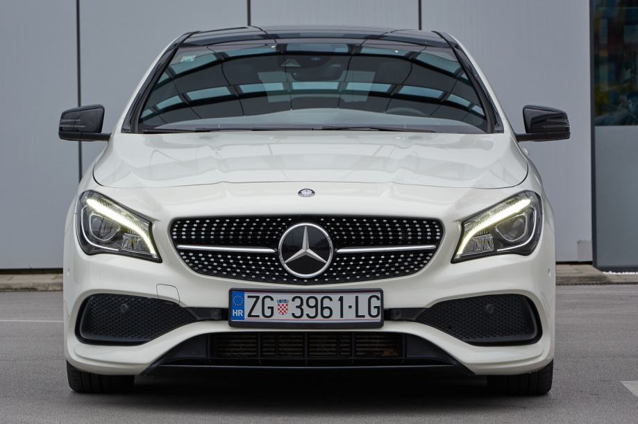 CLA 220d AMG line Shooting brake 2016g.aut.-tipt. reg. 04/27g.Servisna, fotografija 2
