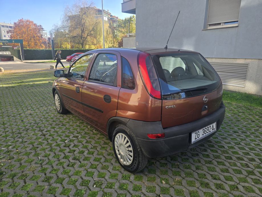 Corsa 1,0 i 12V Servo Volan,Muzika 5 vrata Serv.Knjizica Kredit-Zamj, fotografija 7