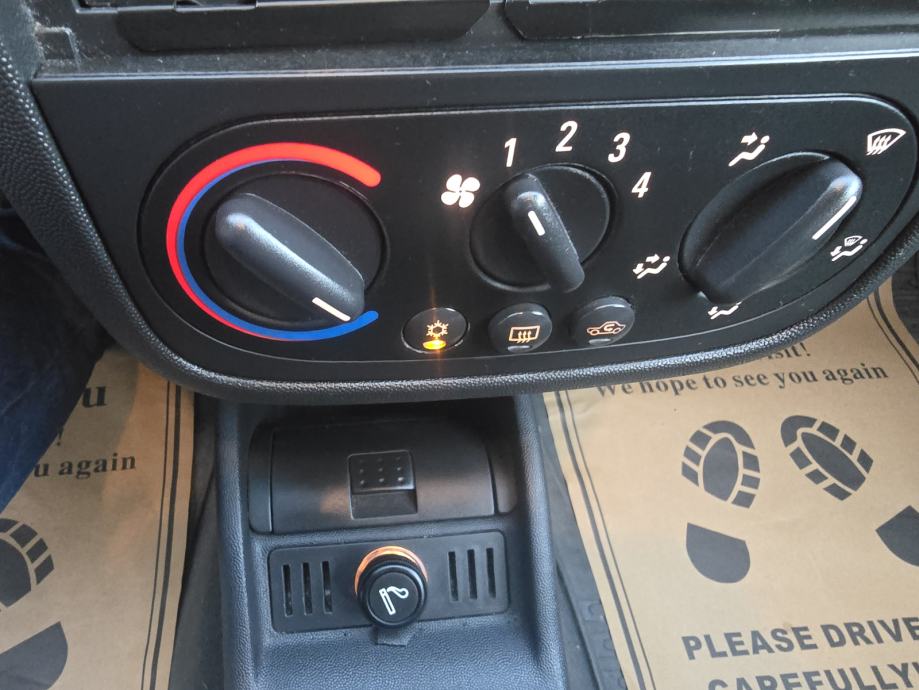 Corsa 1,3 CDTI Servo,Klima,Hr-Vozilo Samo 42000km,Kredit-Zamjena, fotografija 13