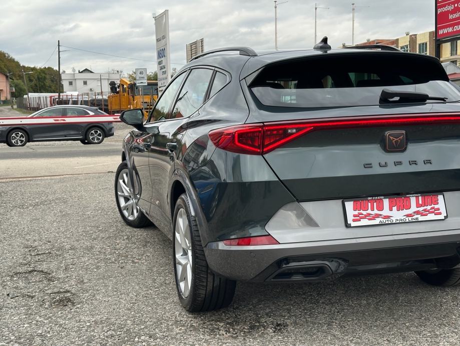 Cupra Formentor 1,4 eHybrid Automatik ***SAMO 50.000km*** KAO NOVA!, fotografija 3