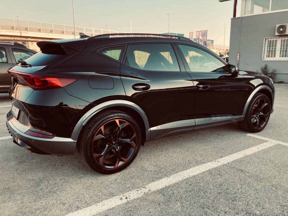 Cupra Formentor 1,4 Plug-in-Hibrid,automatik 245ks, fotografija 18