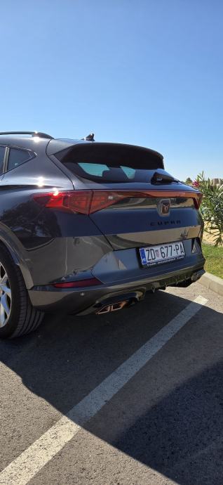 Cupra Formentor 1,4 eHybrid automatik, fotografija 2