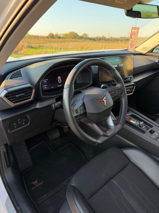 Cupra Formentor 1,4 eHybrid, fotografija 7