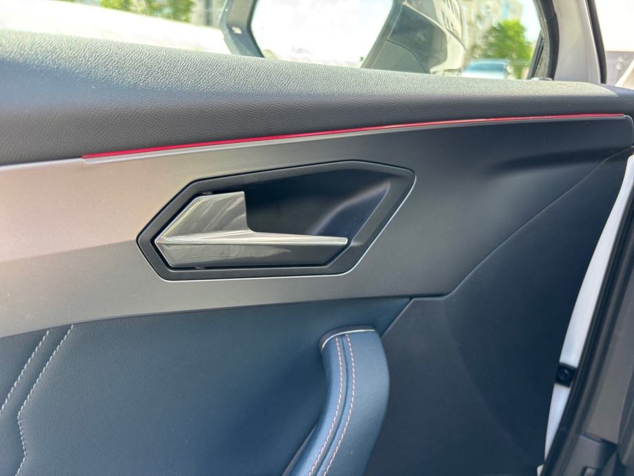 Cupra Formentor 1,4 TSI eHybrid 2022, fotografija 16