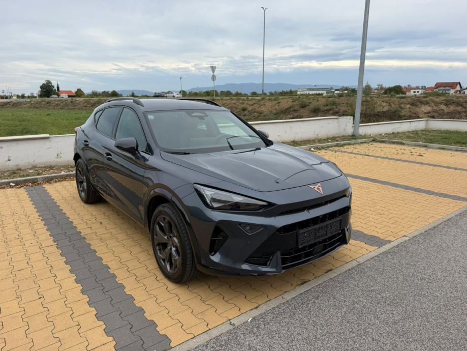 Cupra Formentor 1.5 TSI DSG mHEV Impulse 150 KS | 360° | ACC | NAVI |, fotografija 2