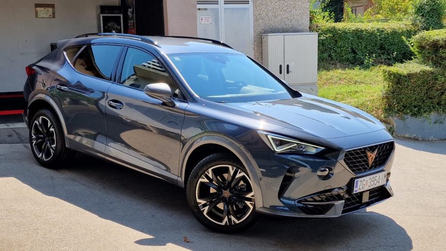 Cupra Formentor 1,5 TSI DSG 1.vl. kupljena u Porsche Jankomir, 2022 god.