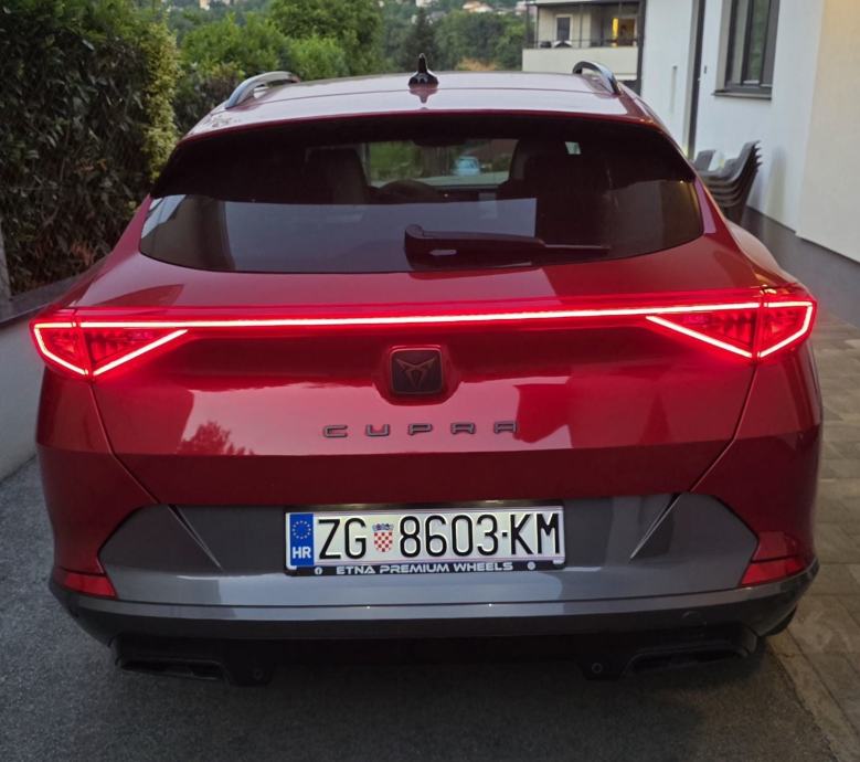 Cupra Formentor 2,0 TDI 150ks (Reg.06/2027) Garancija 1 godinu, fotografija 3