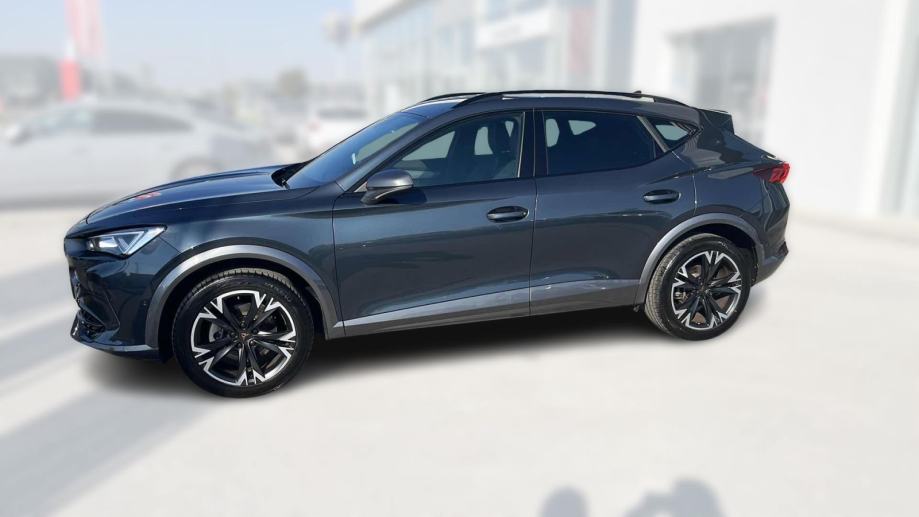 CUPRA FORMENTOR 2022 • PREMIUM jamstvo • AutoZubak Rabljena, fotografija 4