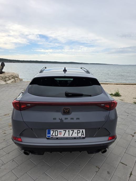 Cupra Formentor VZ 2.0 TSI, 245PS - Tvornicko Jamstvo, fotografija 5