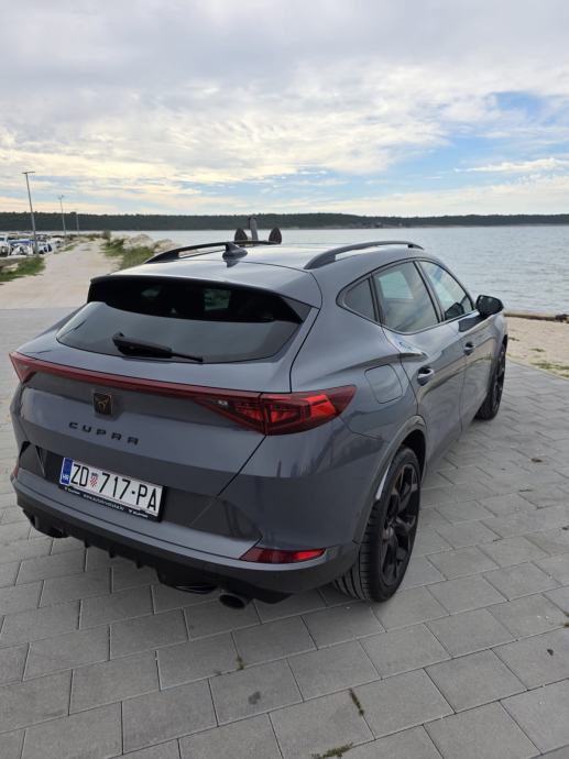 Cupra Formentor VZ 2.0 TSI, 245PS - Tvornicko Jamstvo, fotografija 14
