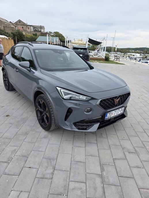 Cupra Formentor VZ 2.0 TSI, 245PS - Tvornicko Jamstvo, fotografija 4