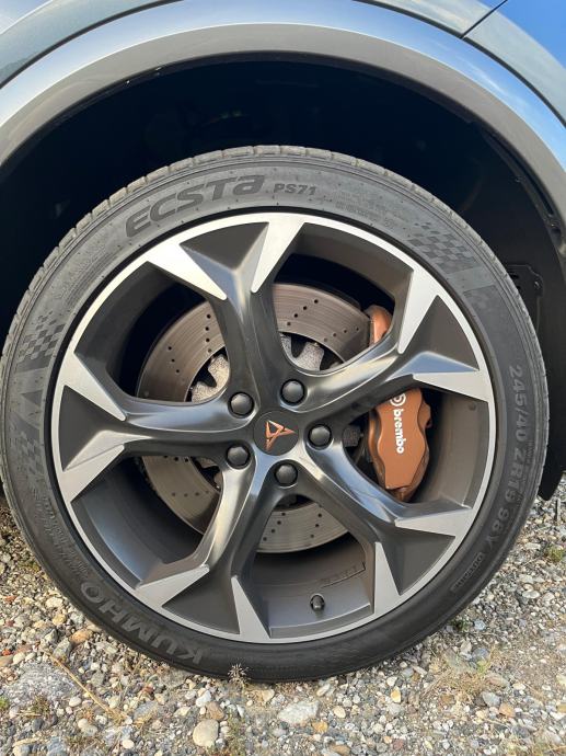 Cupra Formentor VZ 4X4 / AUTOMATIK / BEATS AUDIO / BREMBO / TOP STANJE, fotografija 20