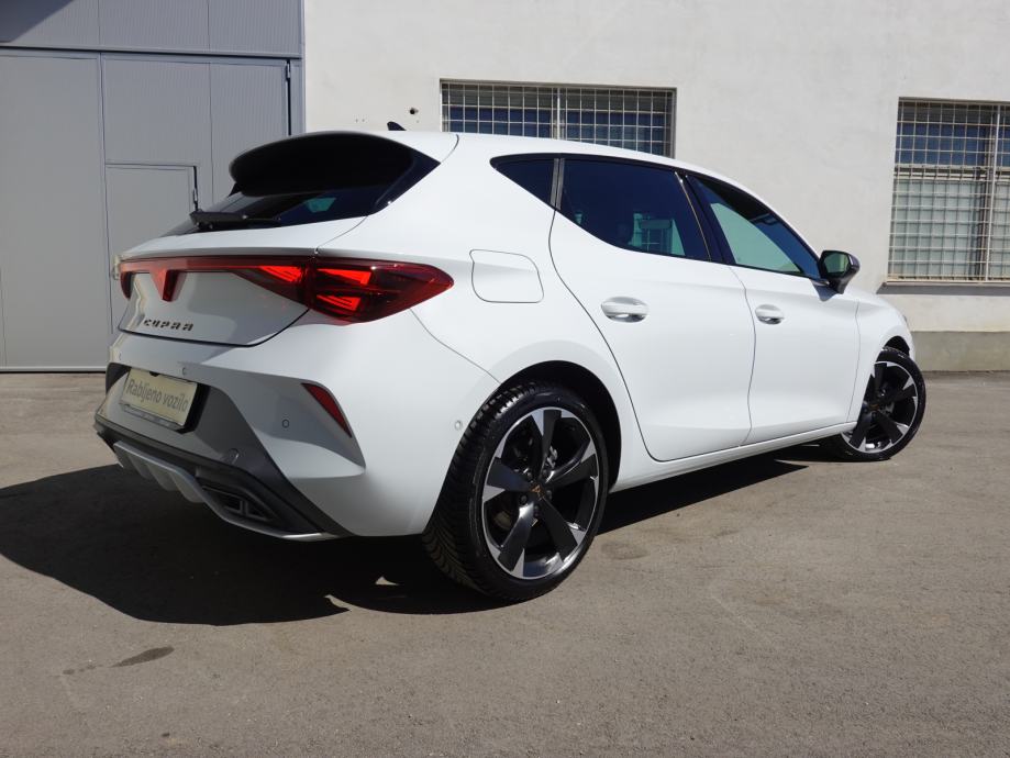 Cupra Leon 2.0 TDI DSG + LED + GRIJ.SJEDALA + KEYLESS + KAMERA, fotografija 4