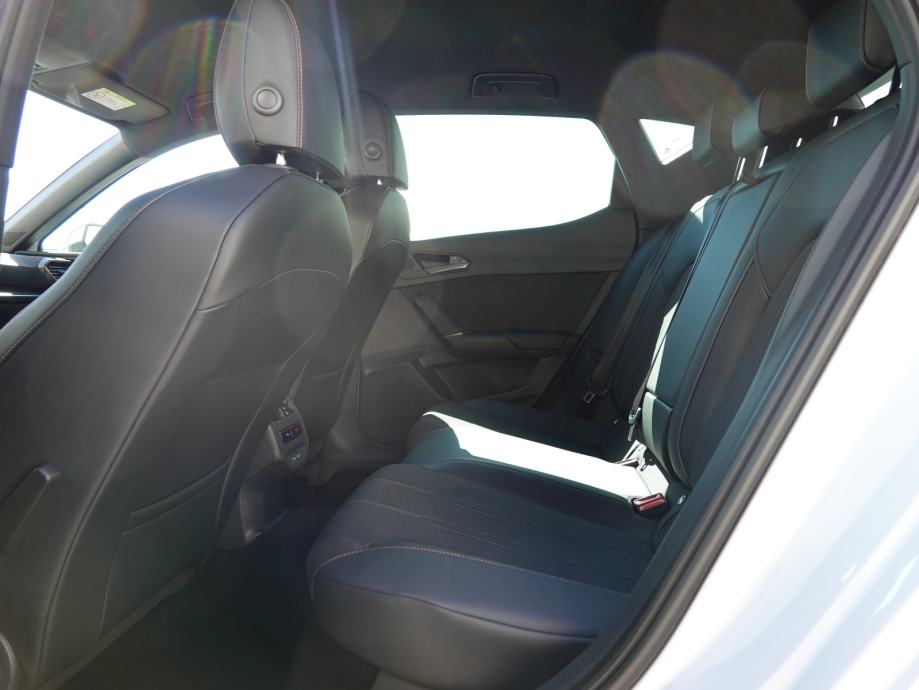 Cupra Leon 2.0 TDI DSG + LED + GRIJ.SJEDALA + KEYLESS + KAMERA, fotografija 13