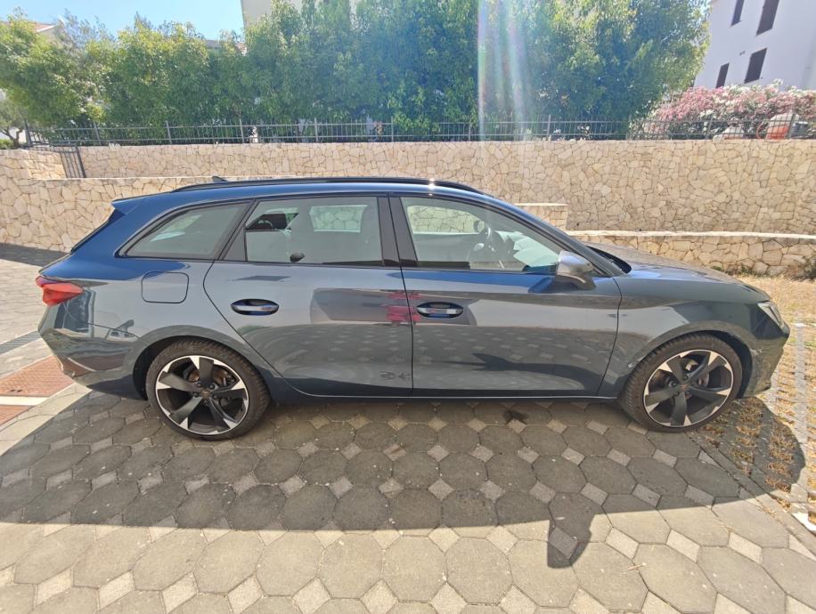 Cupra Leon 2,0 TSI automatik, fotografija 2