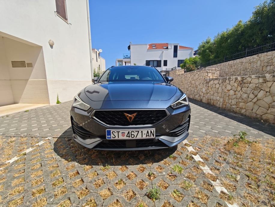 Cupra Leon 2,0 TSI automatik, fotografija 3