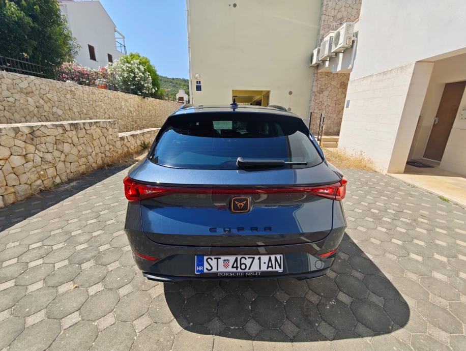 Cupra Leon 2,0 TSI automatik, fotografija 5